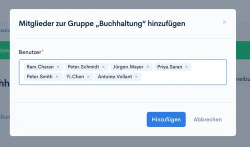 Dialog ‘Mitglieder zur Gruppe Buchhaltung hinzufügen’ mit ausgewählten Benutzern und Button ‘Hinzufügen’
